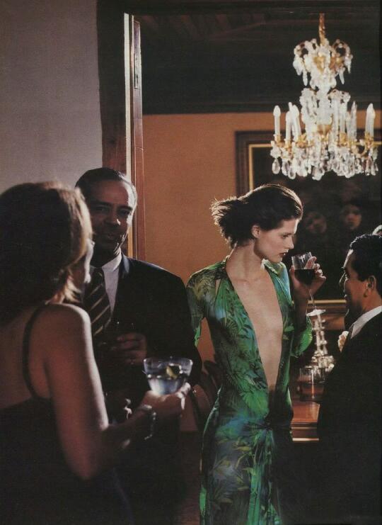 “绿宝石夜晚”｜ 《W》magazine 2000