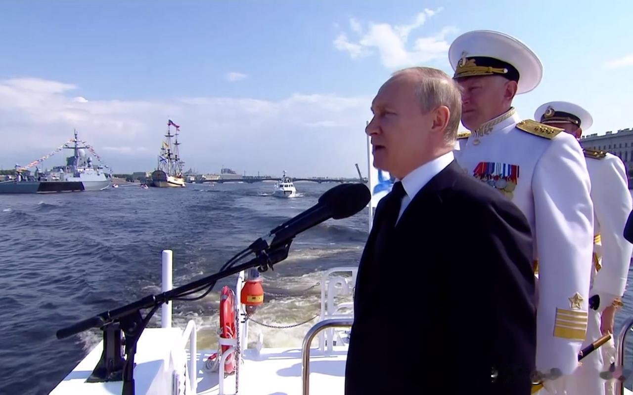 俄罗斯称已控制红军城和沃尔昌斯克！
大俄也真的不容易，他是在和北约32个国家在作