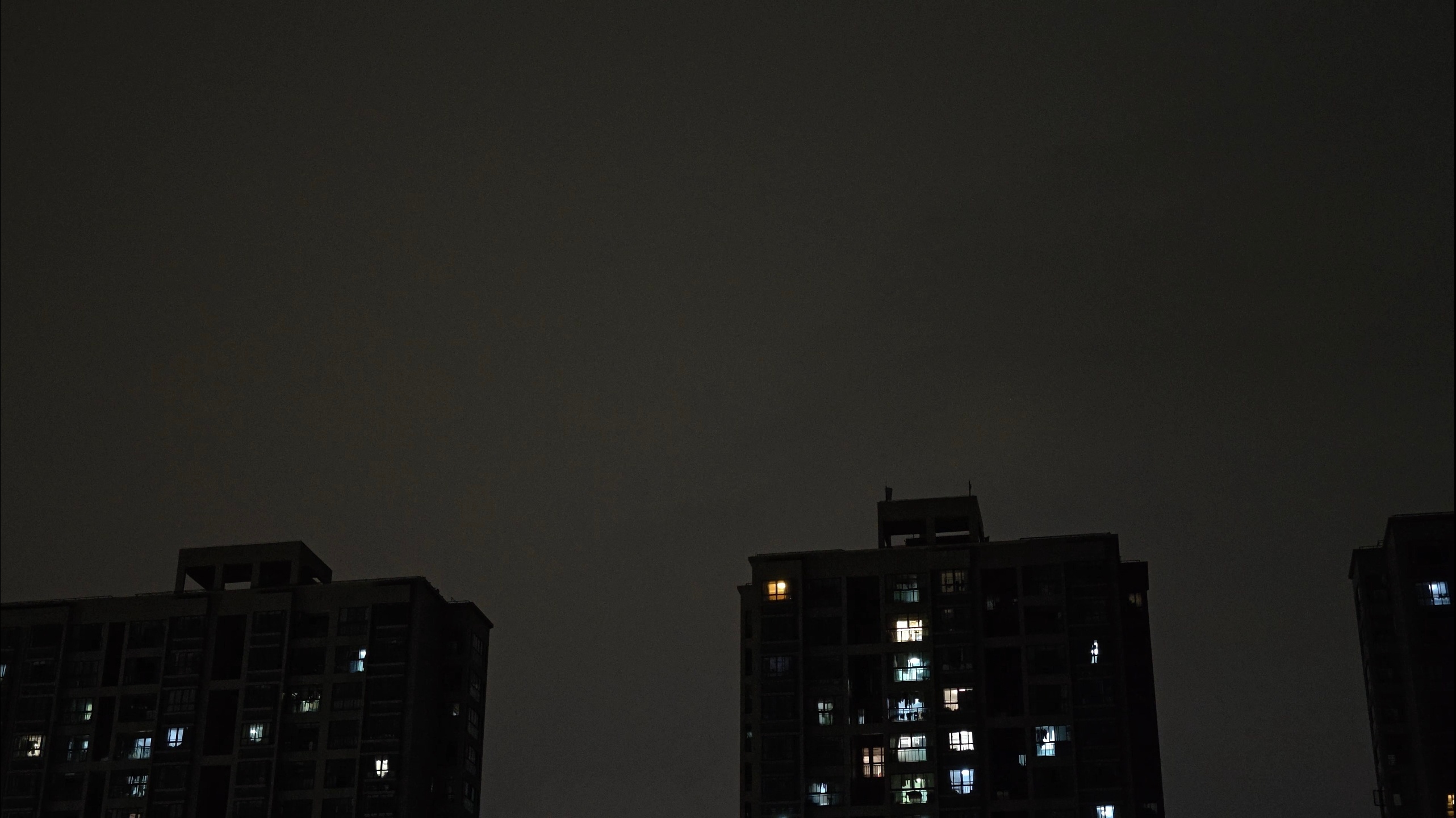 ⚡️暴雨来袭 