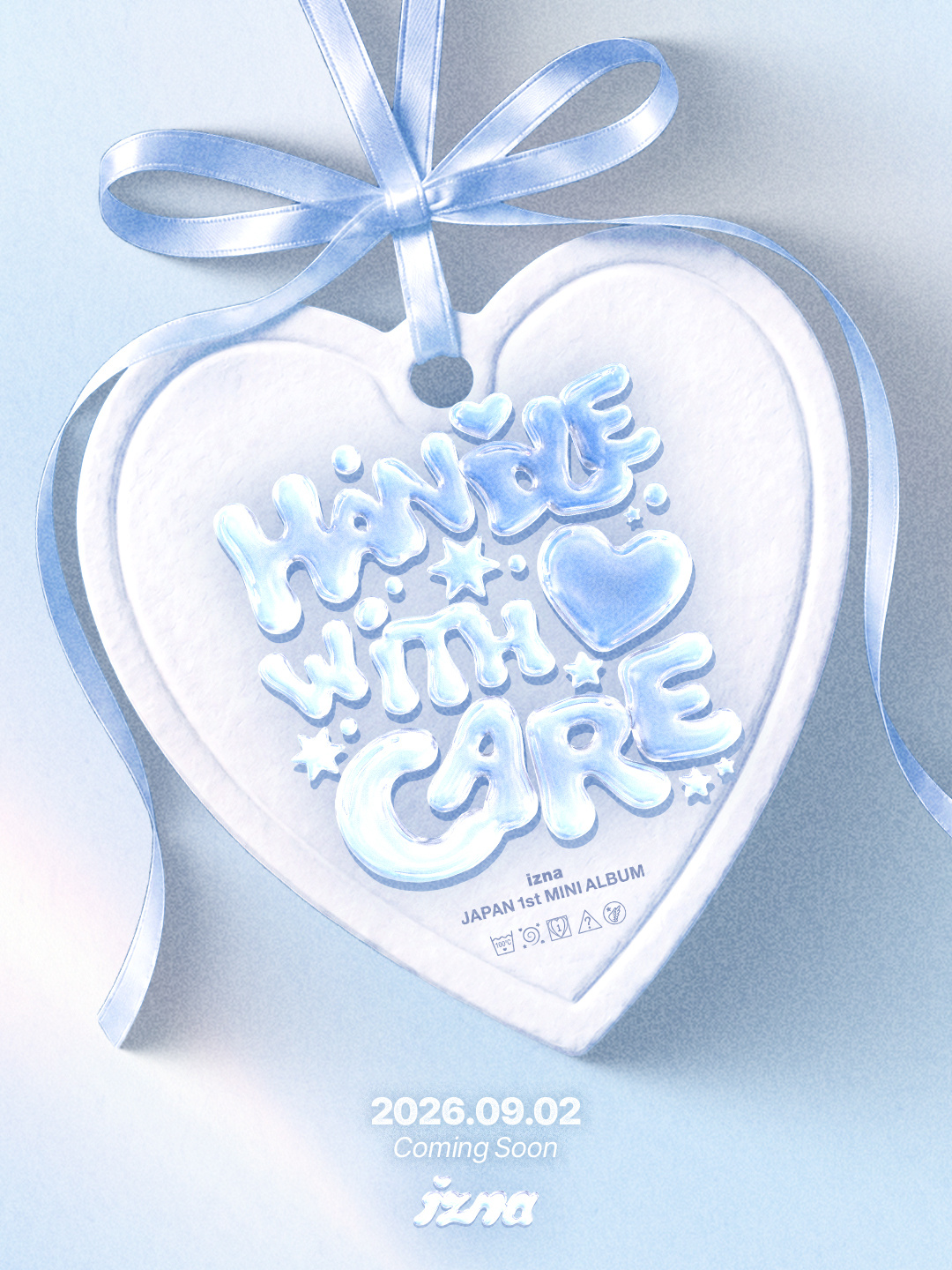 izna JAPAN 1st MINI ALBUM 『HANDLE WITH C