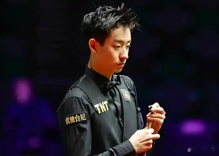 吴宜泽拒绝爆冷
北京时间2月26日晚，2026年斯诺克威尔士公开赛1/16决赛。