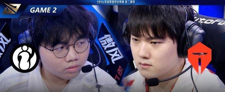 被爆烂掉了？JackeyLove在与Jiaqi交手的两个Bo3中仅拿下4次击杀E