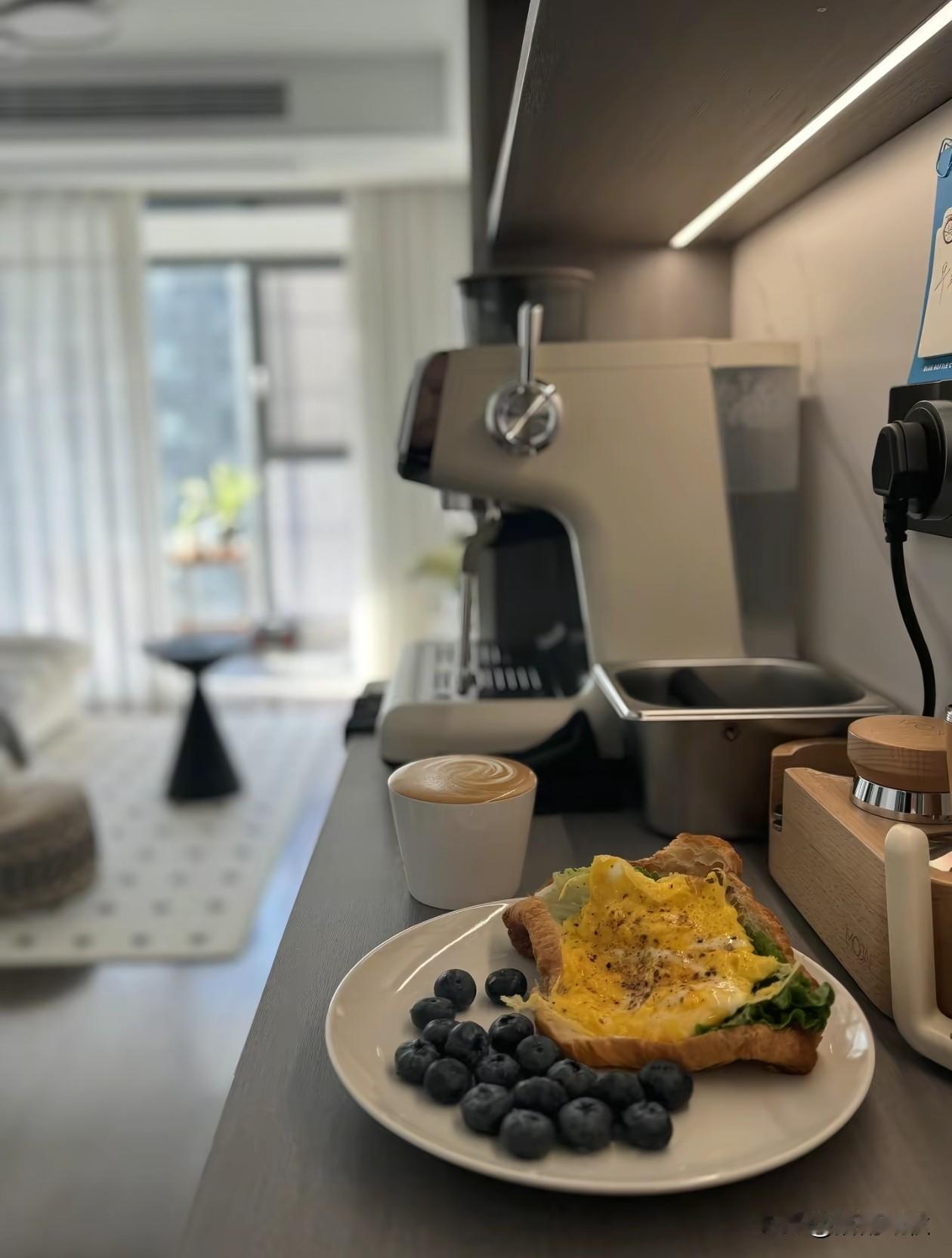 ​✌🏻新周啦
         🥨常快乐
                ?