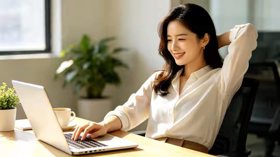 职场“渡劫”指南：撑不下去时，这句话救了我的命

诸位朋友，今儿咱们单说一桩发生