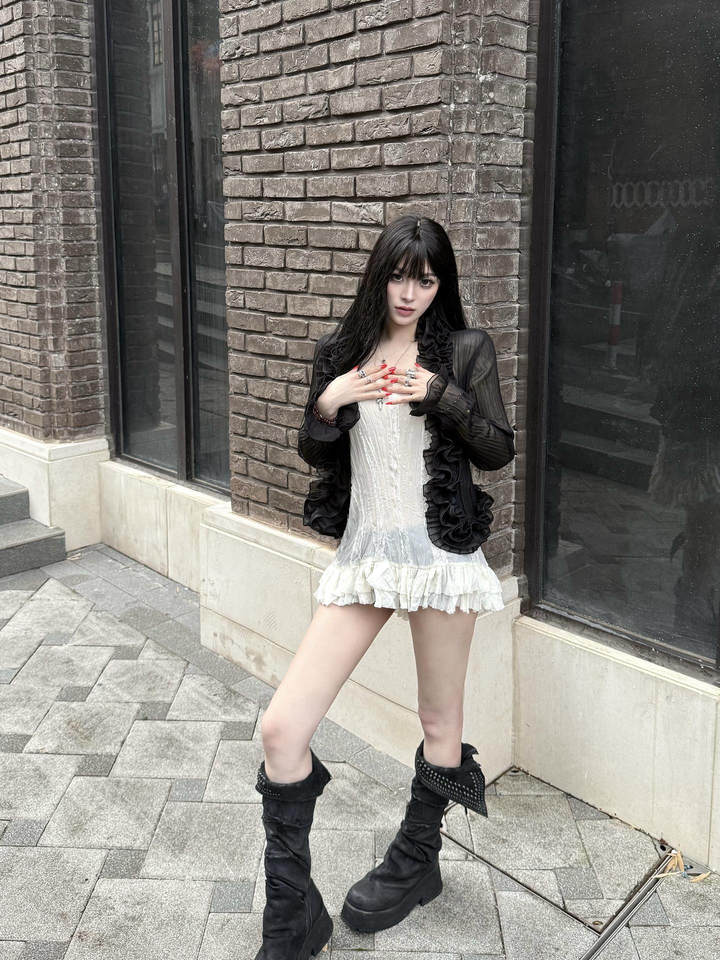 不是和我在一起的话你也别幸福了。