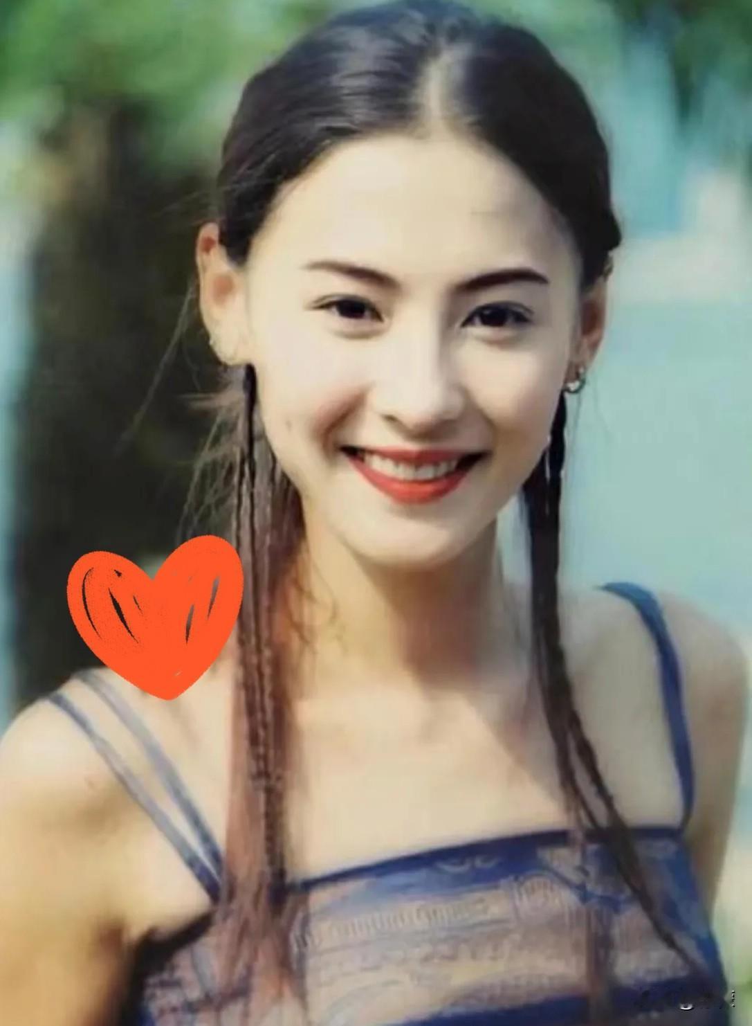 人到中年才懂：真正的家人从不是陪伴最久的人，而是为你留过血脉的人
 
谢霆锋真的