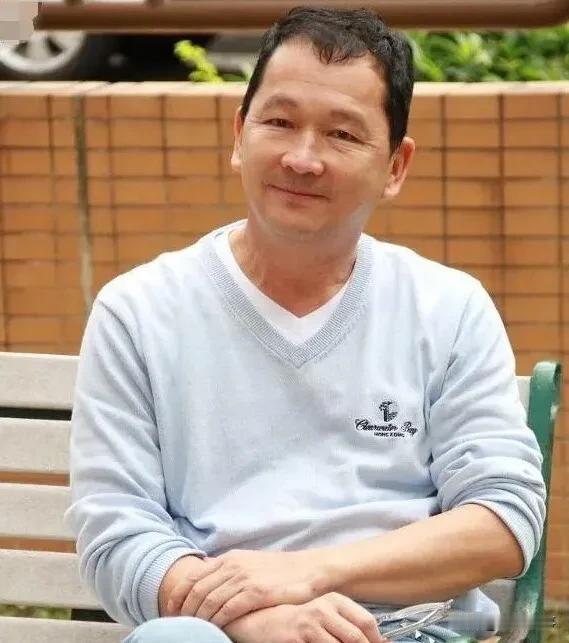 太唏嘘！
全网没人能释怀廖启智一家的命运！都知道香港医疗顶尖、人均寿命高达82岁