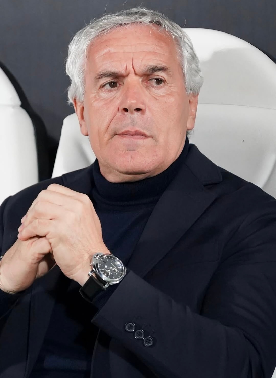 【官宣】 意乙 斯佩齐亚俱乐部官方宣布：主教练多纳多尼🇮🇹下课。ac米兰名宿