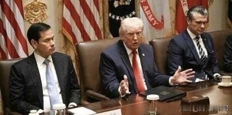 美国总统特朗普决定，加强针对伊朗关键目标的封锁措施。此前伊朗再次威胁封锁霍尔木兹