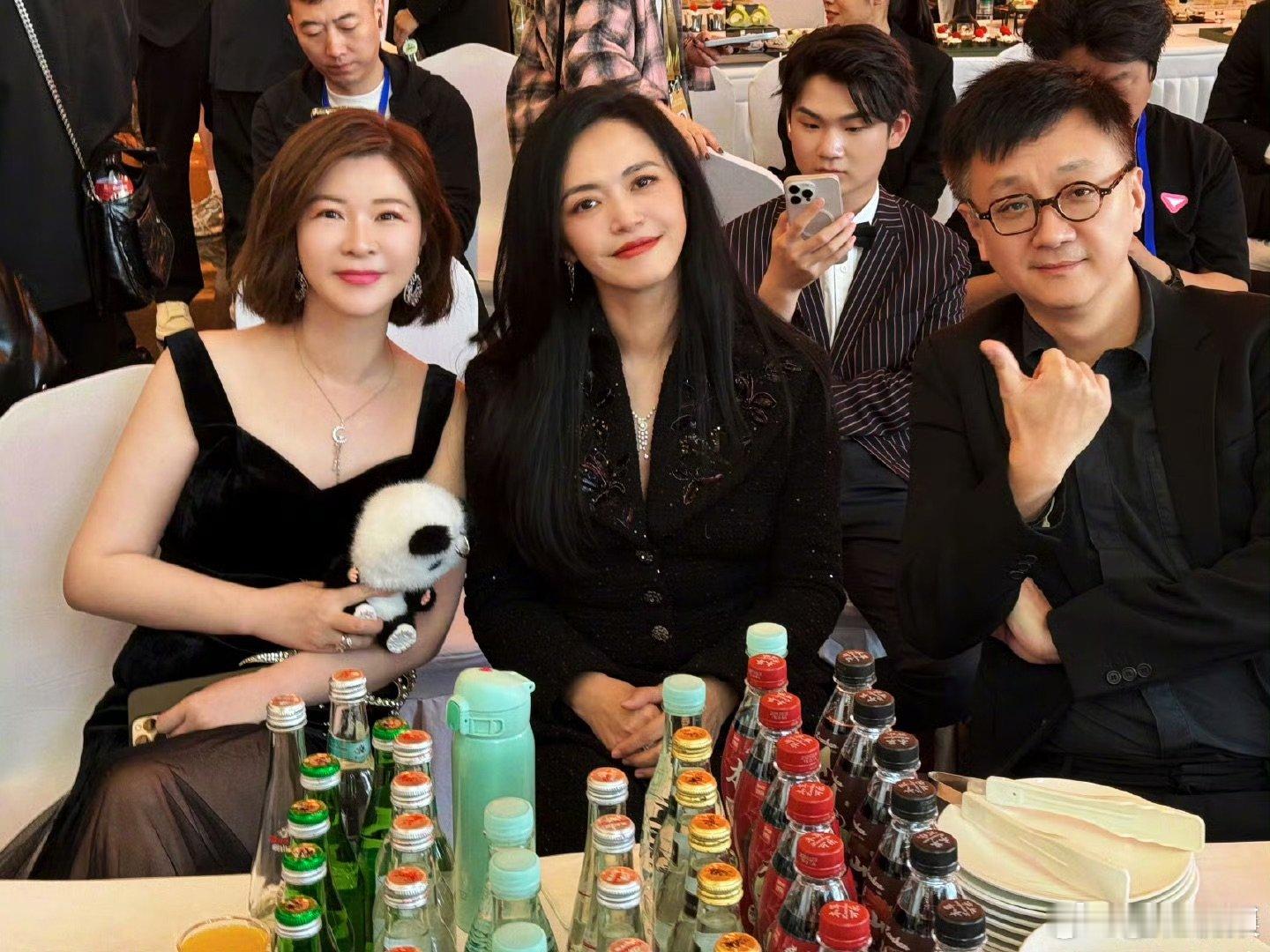 姚晨杜华合照姚晨晒与杜华合照啊啊啊哇哦 ​​​