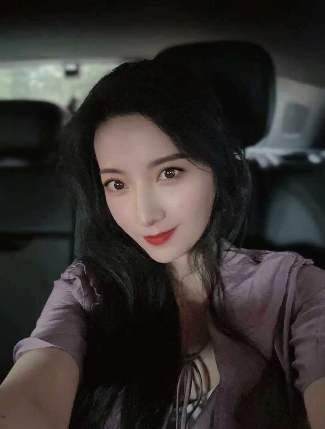 时光～
人不可能每一步都正确
我不想回头看
也不想批判那时候的自己
我始终相信