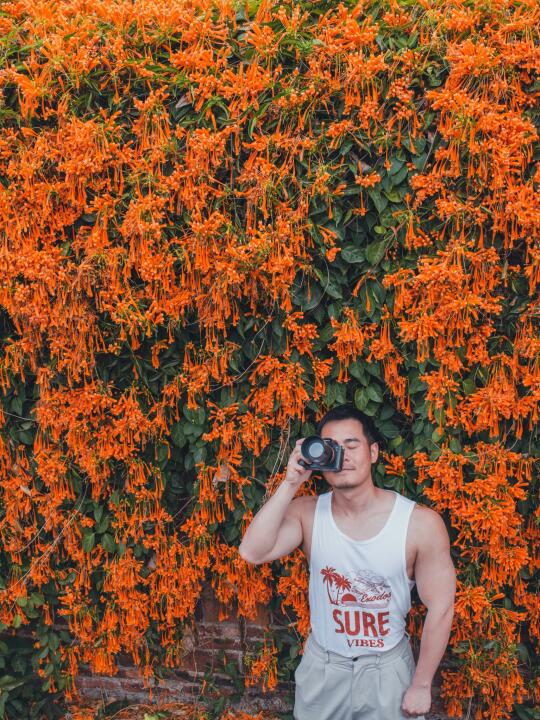 韶关春日限定｜闯入油画世界的橘红色瀑布