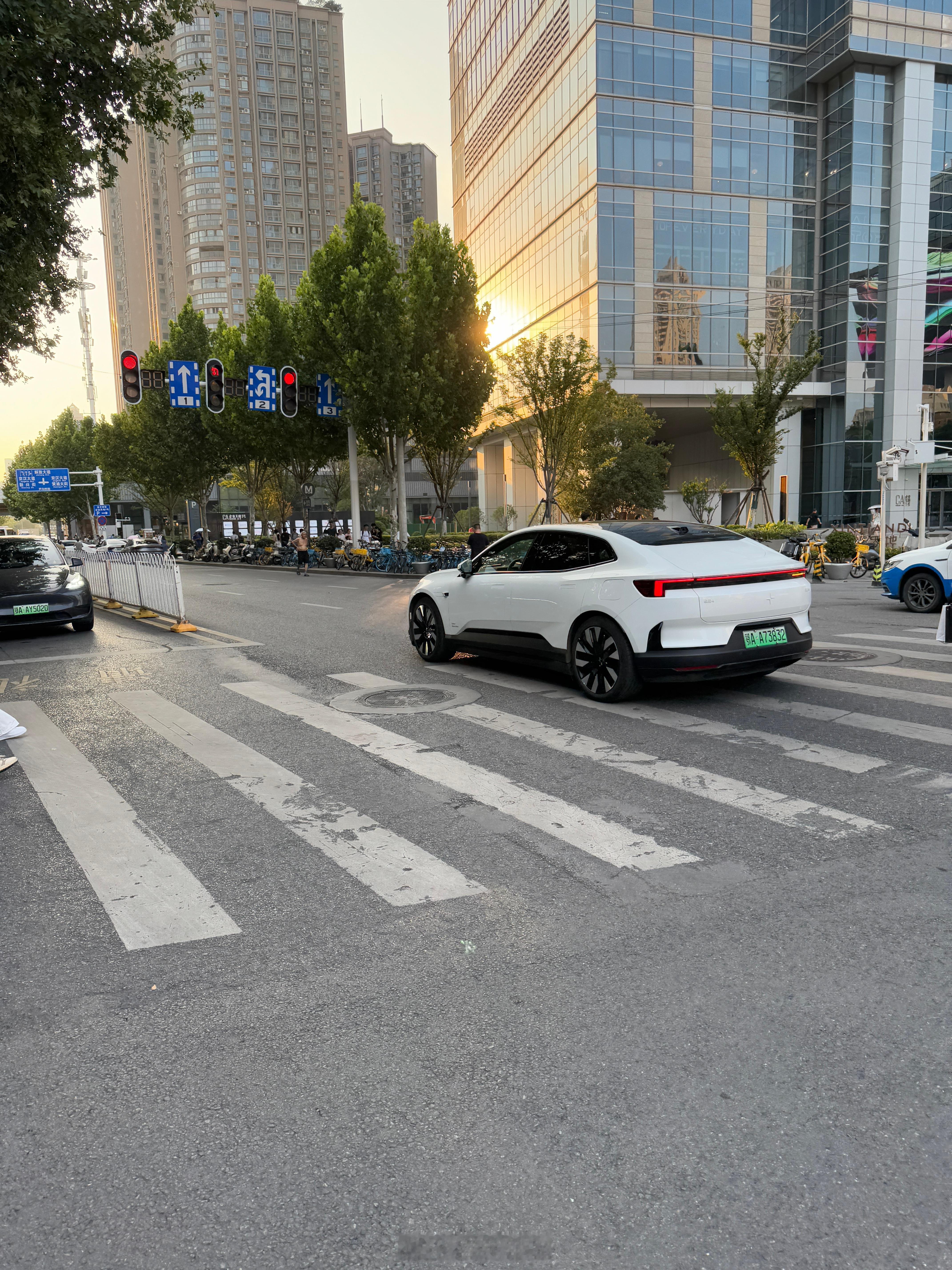 不太常见的绿牌车 ​​​