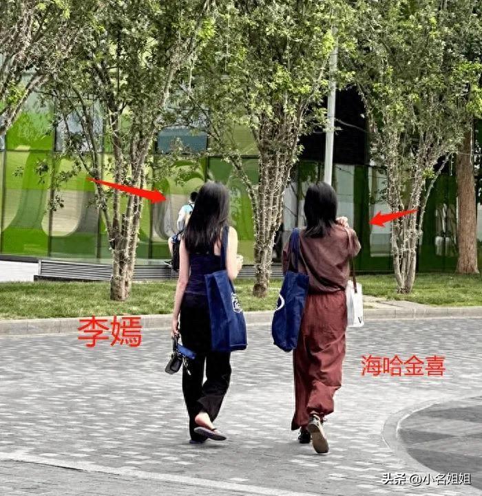 大家都以为海哈金喜和李嫣会“宫斗”，
结果人家处成了真姐妹。
这给所有重组家庭上