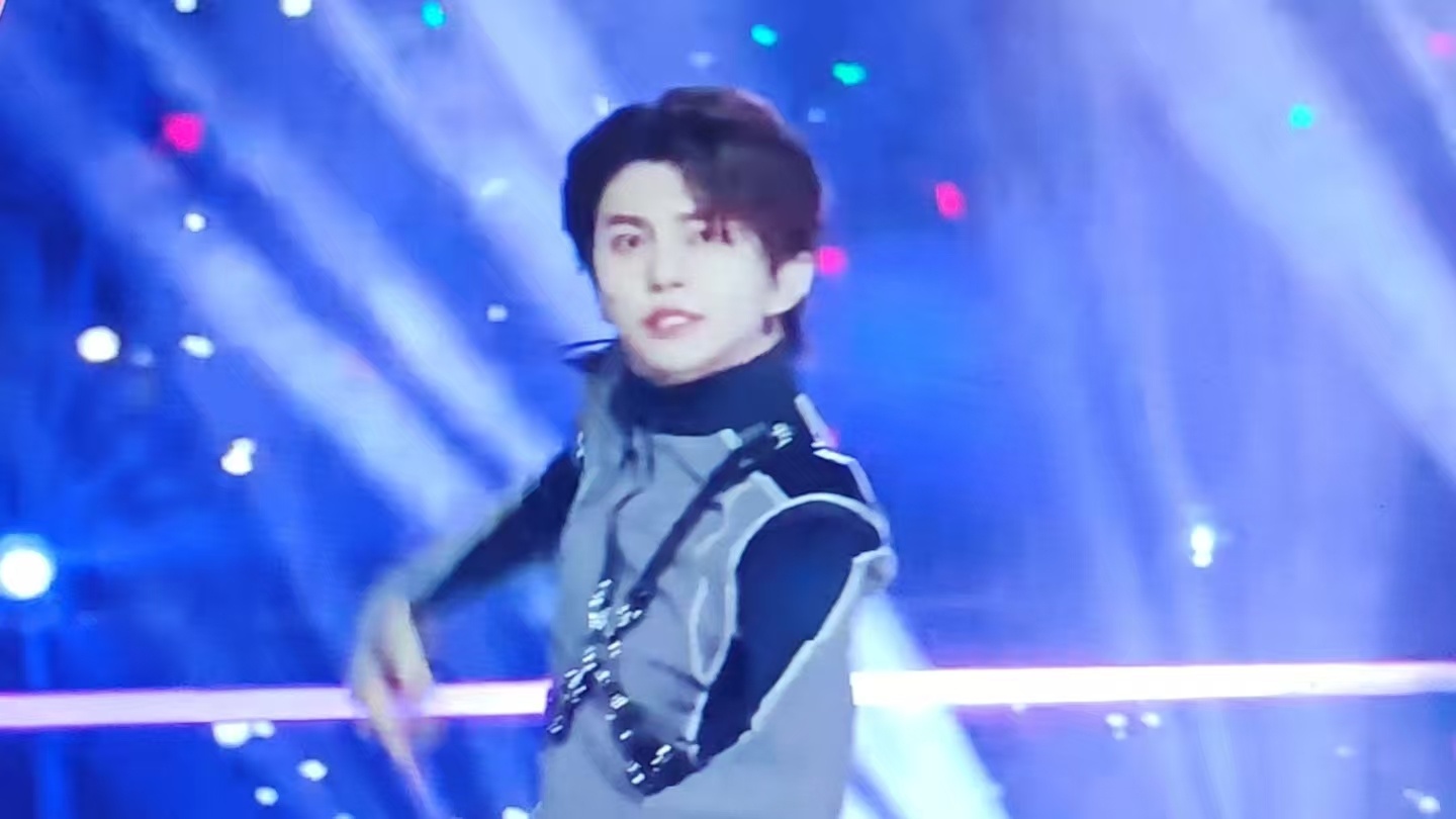 胡巴减肥了还是整了