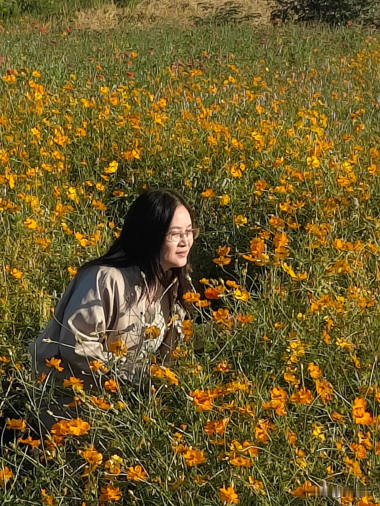 卜算子／词顾樾
【重阳节】
序，去年今宵邓建国莅申城，群宴诸宾，並观孝道电影..