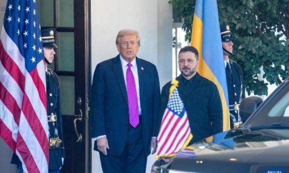 德国媒体一语惊人：因为中国，特朗普已经不敢给乌克兰战斧导弹了。藏了半天，特朗普终