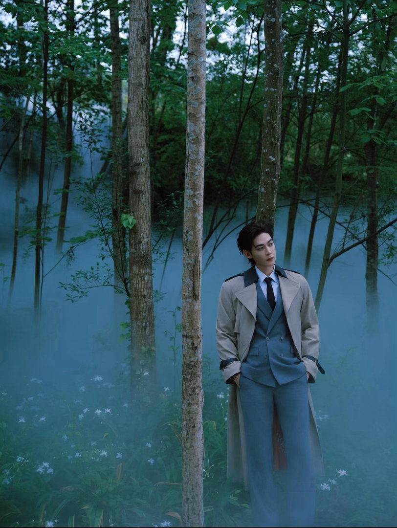 唐晓天🍠RedGala活动出图。 