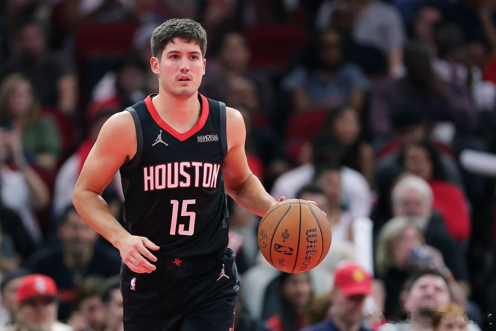 KevinOConnor：“火箭应更多地倚重谢泼德，他场均出手5.7次且命中率达