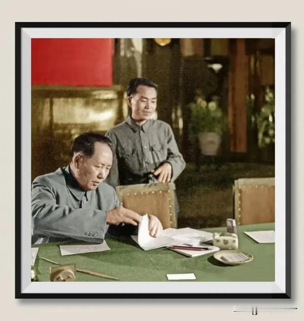 平易近人的毛主席