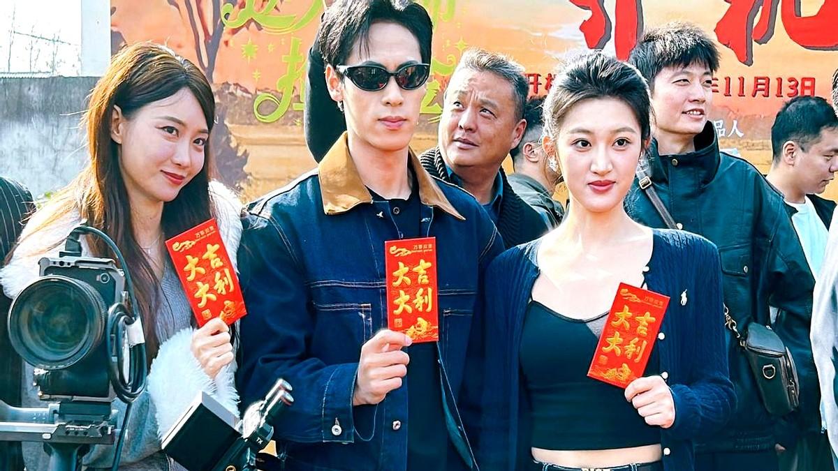 最近襄阳襄州金寨田园是不是有点“不务正业”？好好的田园风光放着不“躺平”，居然招