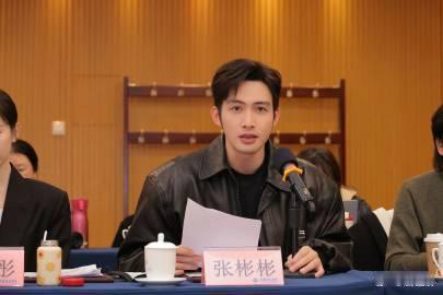 张彬彬《余生有涯》演出人生角色秦南，让这个角色更加有温度，也是更加有深度呀，看到