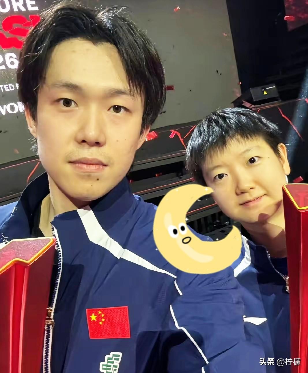 笑不活了！
王楚钦和孙颖莎刚拿完冠军，
合影时候俩人的对话够我笑
一年。

“一