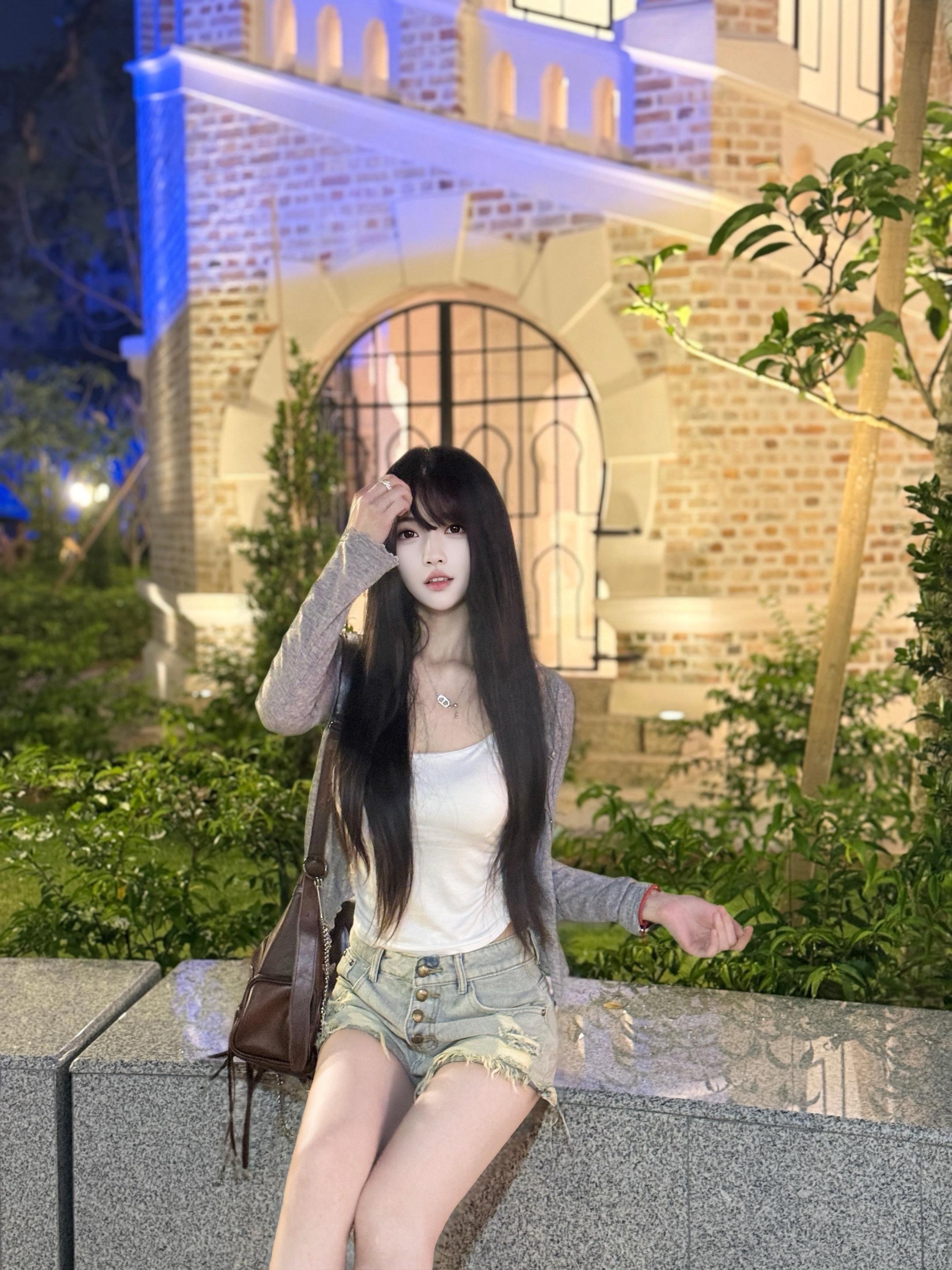 不笨，只是对世界还心软