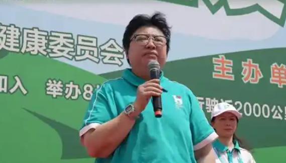 发现没有，
韩红现在退出公益已经来不及了，
原因其实很简单，那就是那么多月捐人需