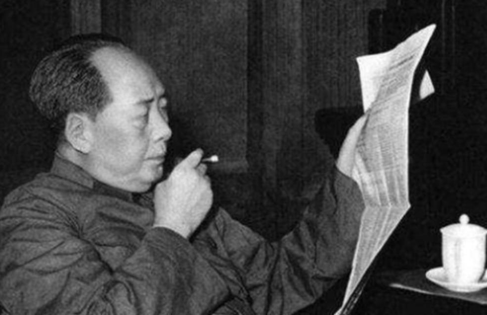 向振熙晚年话语不多，受到毛泽东诸多关怀，总是望着毛泽东照片轻声说出三个字，这是为