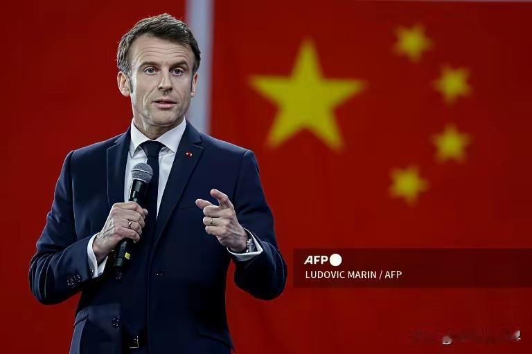 欧盟整体影响力走下坡路已是必然！
俄乌打了几年，停战最近基本达成共识，可谈来谈去