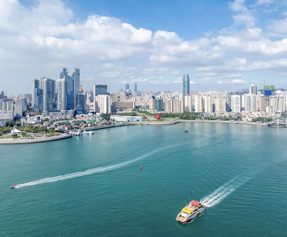 去青岛,只有两天时间怎么玩?青岛是一个美丽的城市，不需要太快节奏的游览，需要静下