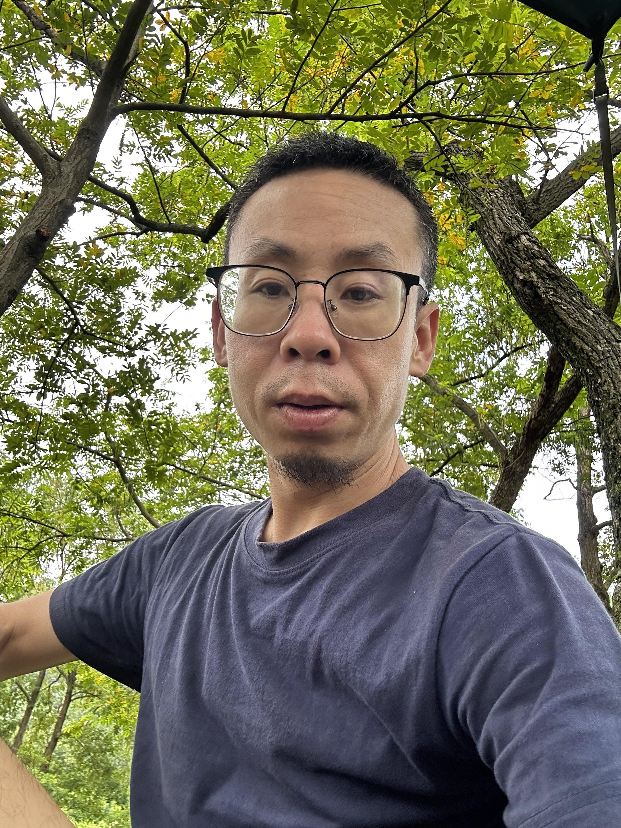 1. 两兄弟的家庭，谁不讲理，婆婆就向着谁，偏那个厉害的、那个没良心的...