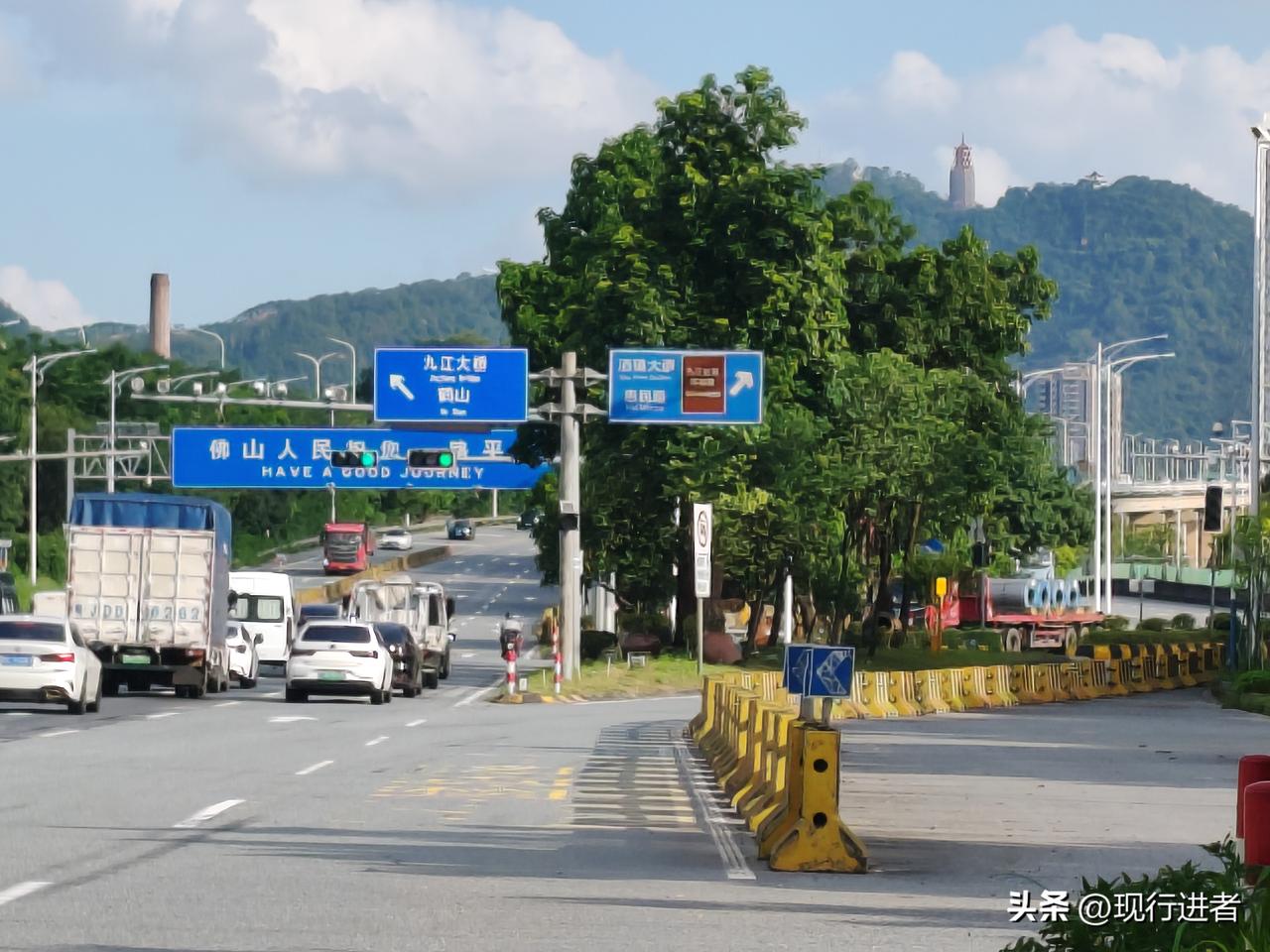 今天骑90km回家，骑了十几个小时，累得我差点崩溃。我实在佩服那些骑行中国甚至全