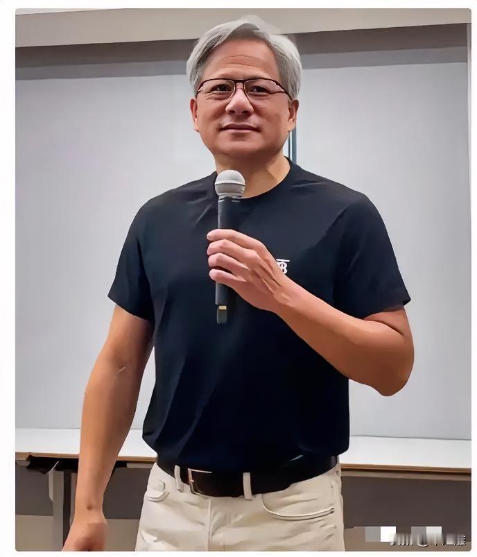 镜头前说了出来！“中国不配得到我们最先进的芯片， 美国 必须永远第一！”——5月