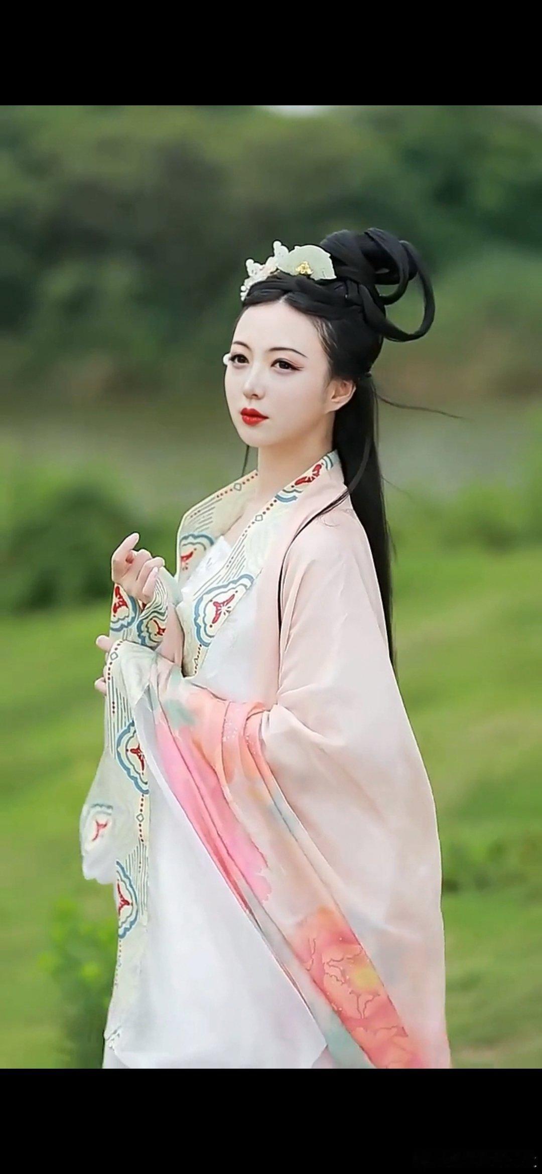 #情感#                     《沉默》宁愿沉默养天真，道义交