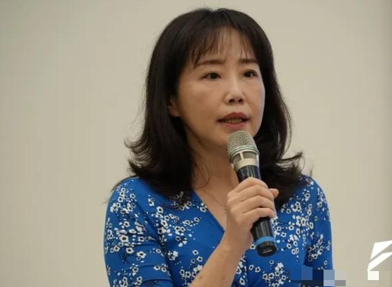 尹乃菁火力全开！

当台湾青年亲眼见证神舟23号直冲云霄时，民进党还在自欺欺人，