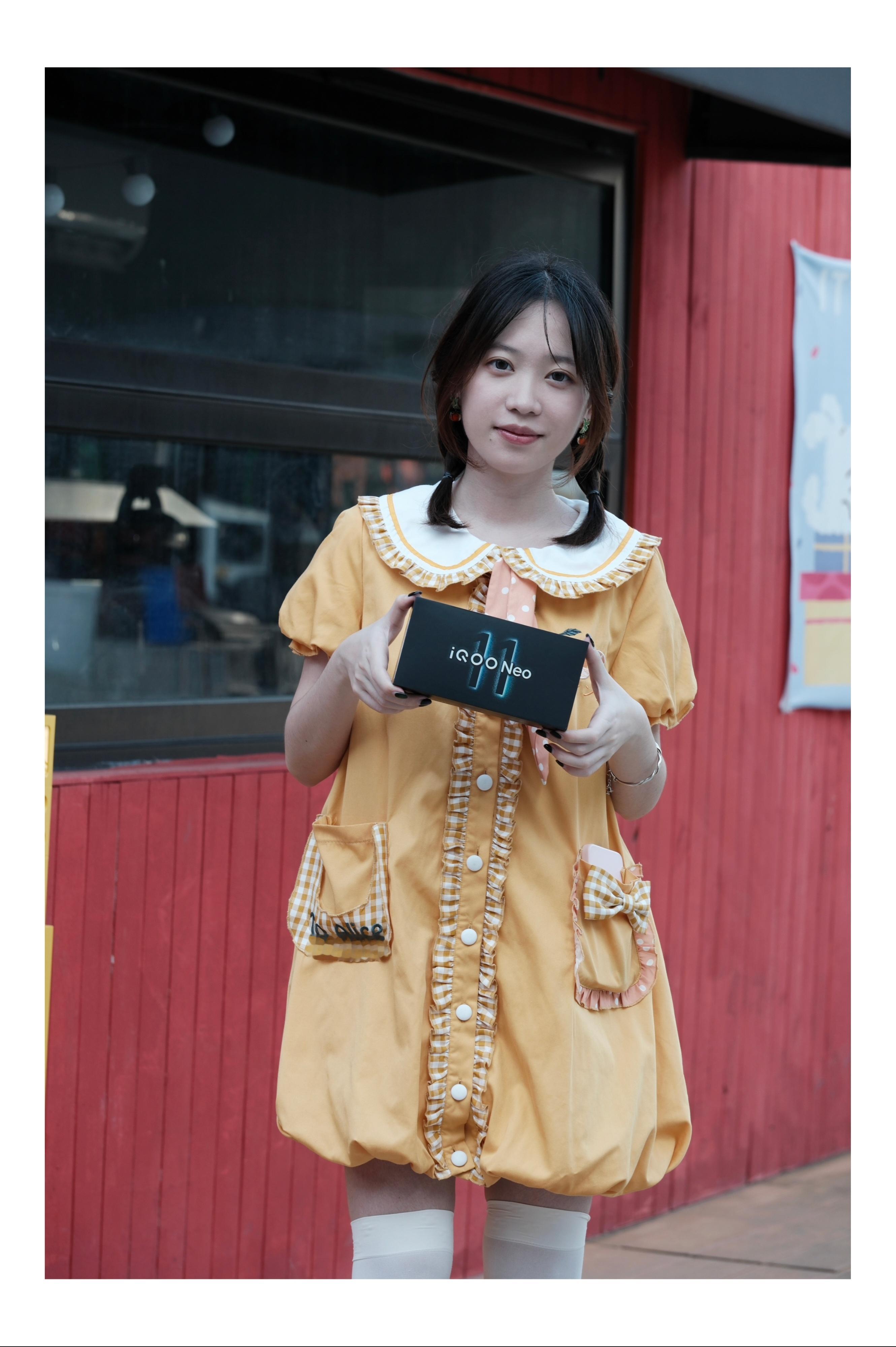 iQOO Neo11图赏，真的是一台很全能的中端旗舰。在3000元这个价位，把性