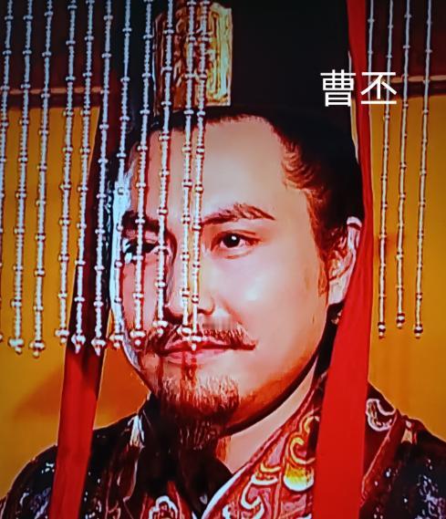 难怪曹丕才活40岁，曹操尸骨未寒，他就开始干坏事，每件都遭天谴！公元226年夏天