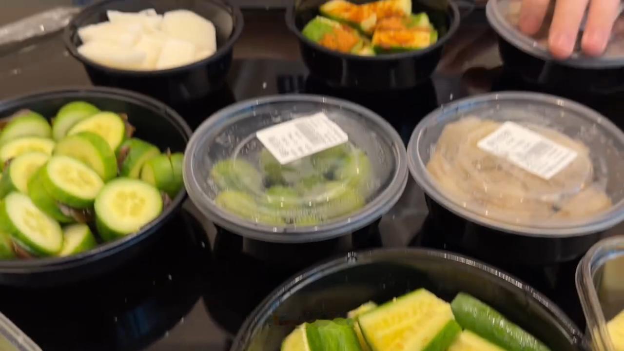 吴磊  全黄瓜宴