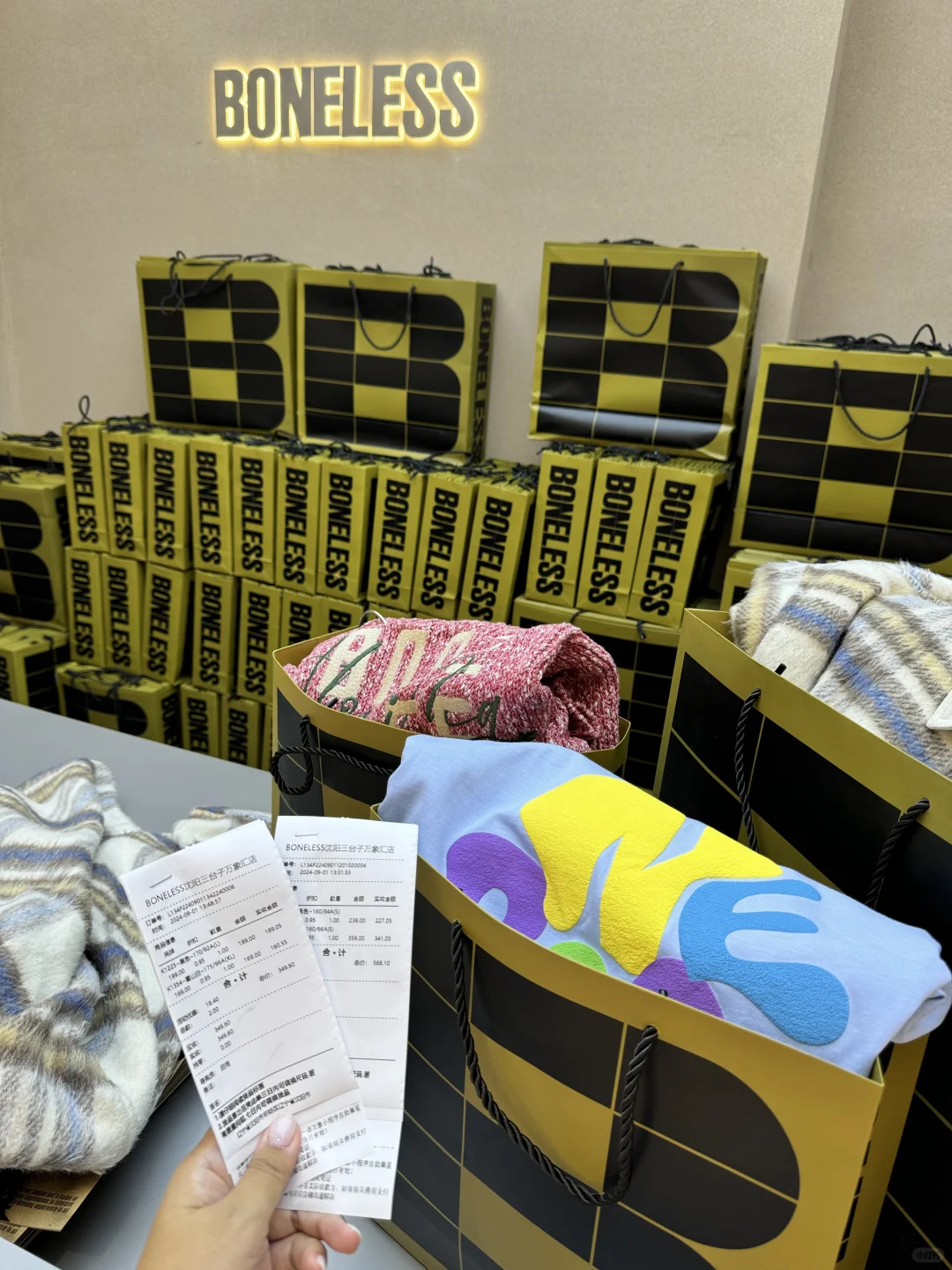 沈阳万象！！！便宜好逛！！！根本不用网购了。。。