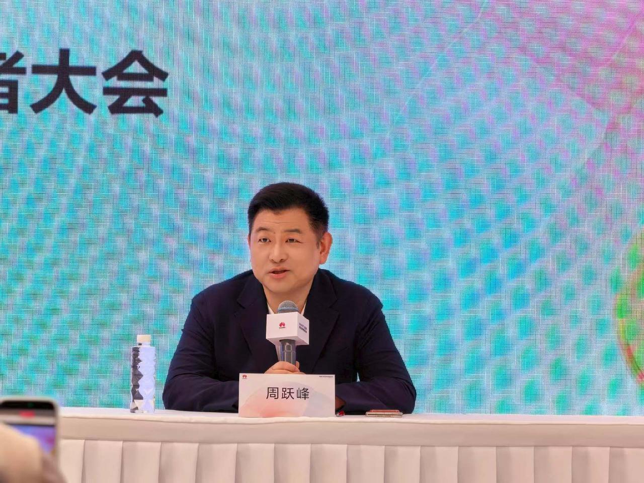 华为云INSPIRE大会媒体见面会[转圈][转圈]

华为云和其它云厂商深层次有