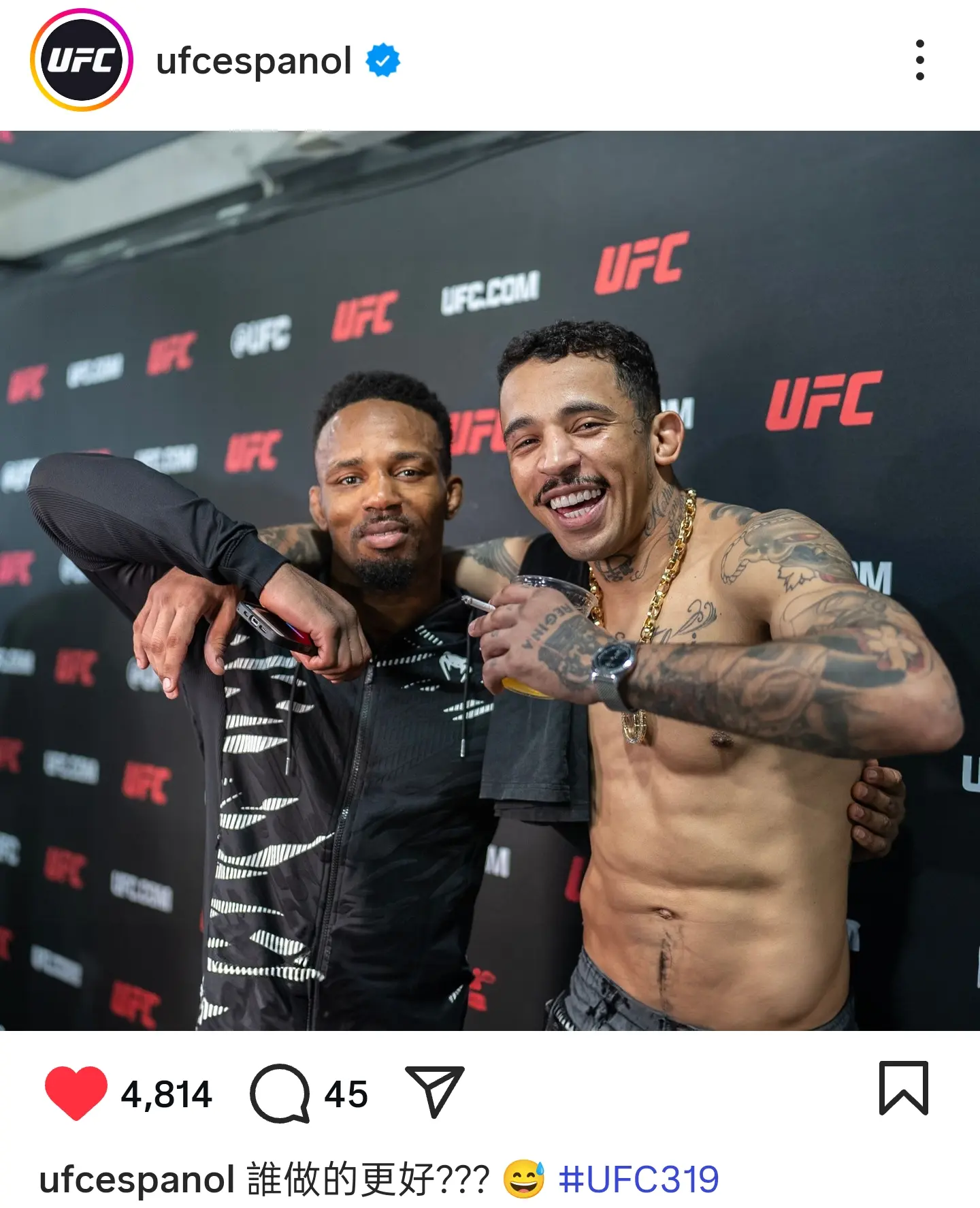 主赛两场转身肘炸裂KO😳