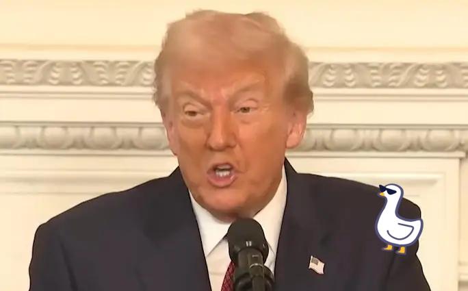 快讯快讯！
当地时间11月5日，美国总统特朗普发表讲话时再次将政府停摆甩锅给民主