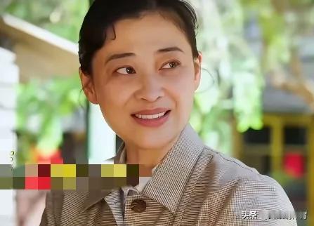 梅婷在镜头前严肃警告内裤袜子一起洗会感染，李雪琴冷笑一声：你肥皂白用了。
微生物