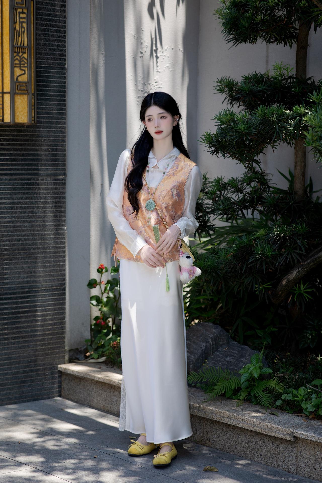 温婉新中式～妈妈好喜欢我穿新中式东方美学ootd 穿搭里的东方意境 新中式穿搭 