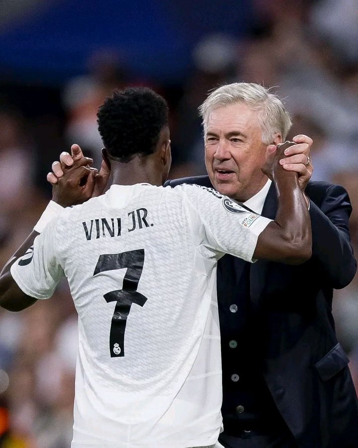 在安切洛蒂执教期间，Vini曾连续22场比赛在第83分钟之前从未被换下。皇马