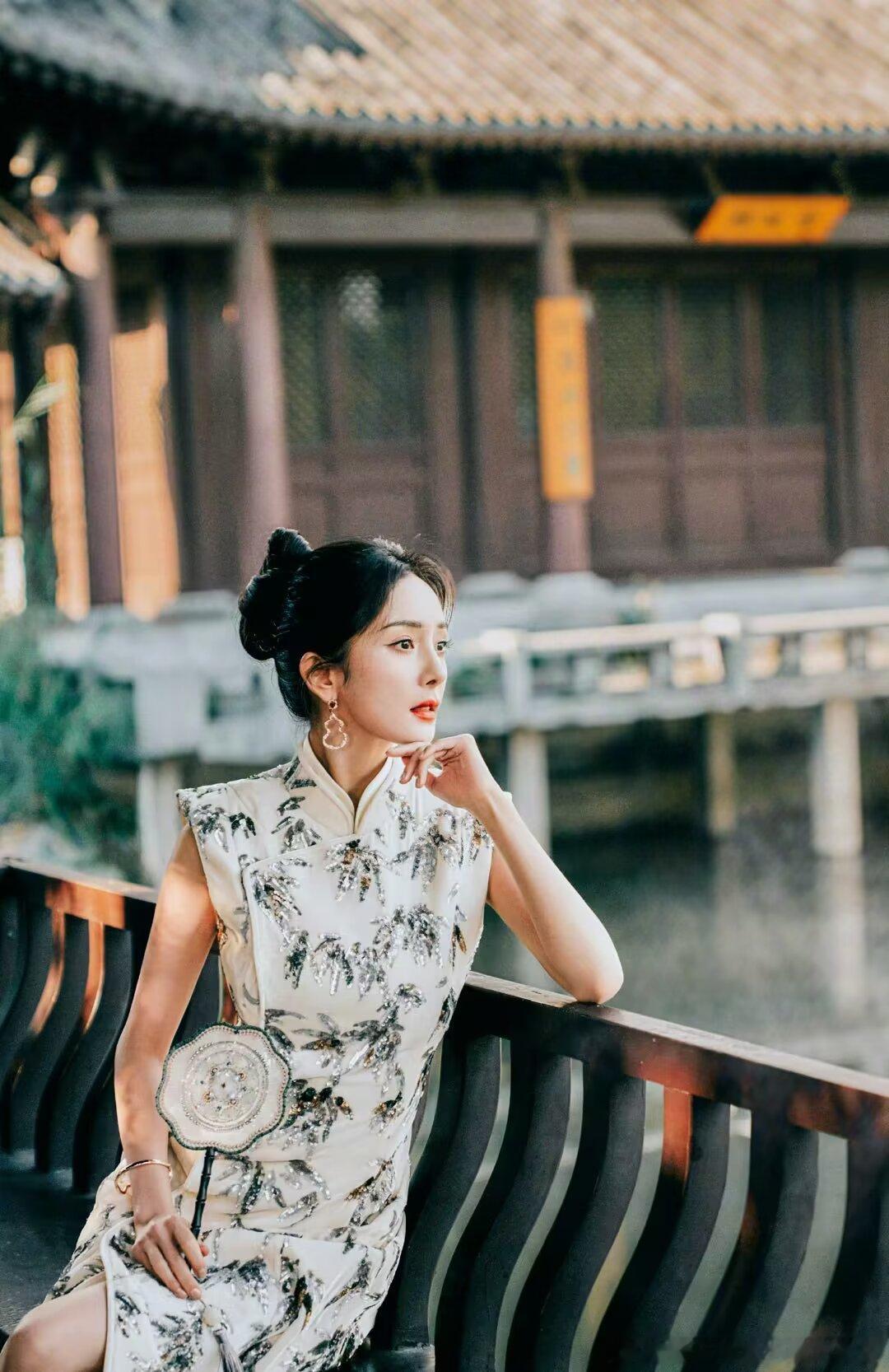 杨幂  🦊杨幂江山大同 🦊杨幂冯娷 🦊杨幂冯湮儿 希望自己能成为永远值得你