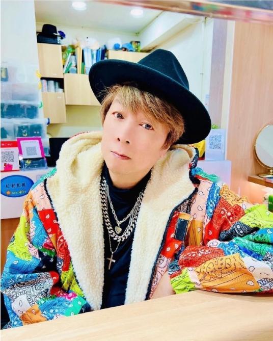 曹西平去世不是很喜欢康熙来了那个节目，感觉全场尬到抠脚，但没想到曹西平这么早就去