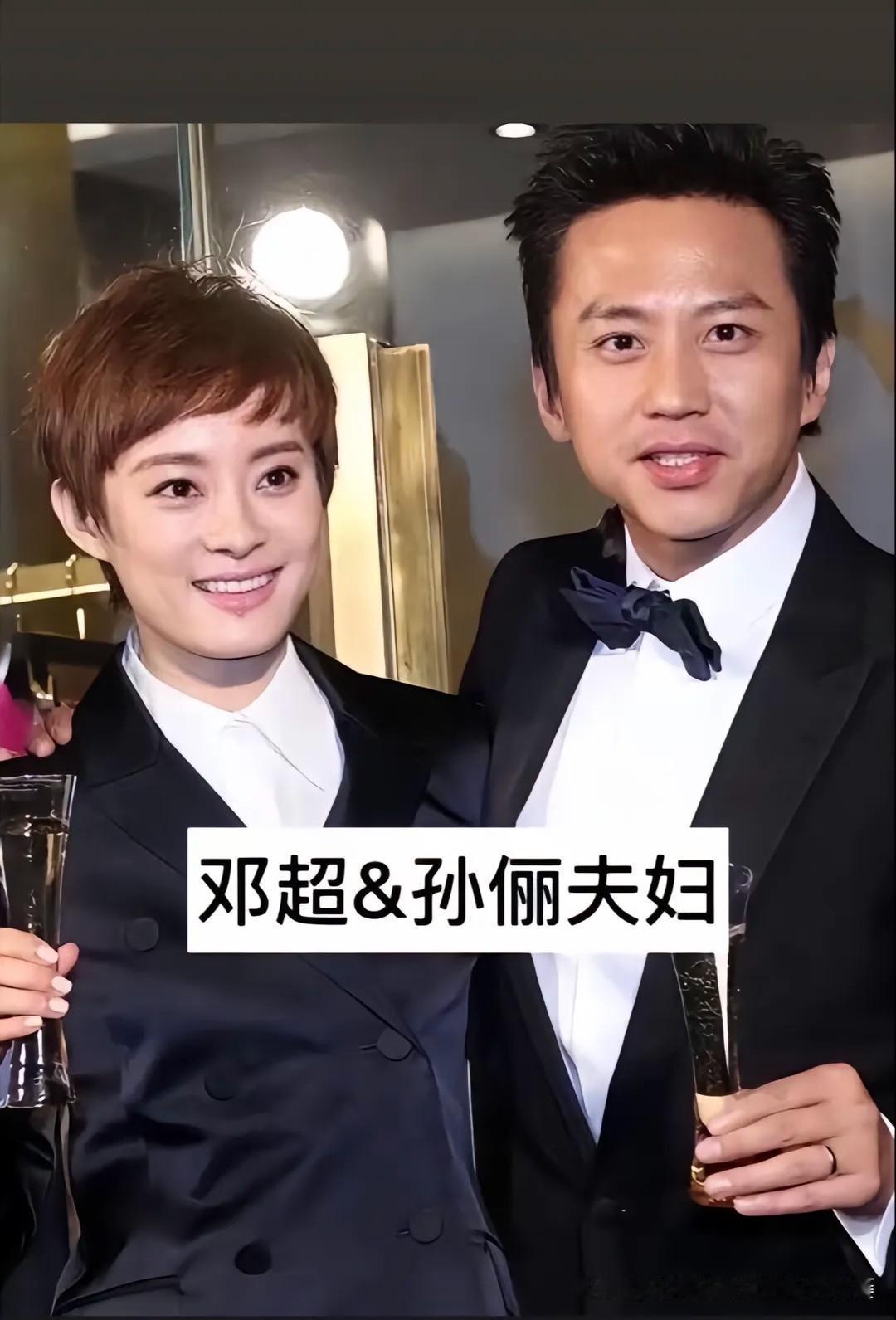 娱乐圈从不缺俊男靓女，但长久安稳的感情格外难得。
12对公认高颜值模范夫妻，邓超